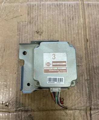 Nissan X-Trail T30 Gearbox control unit/module 41650EQ060