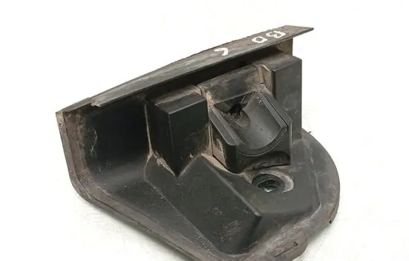 BMW 5 GT F07 Tailgate/trunk/boot lid buffer 