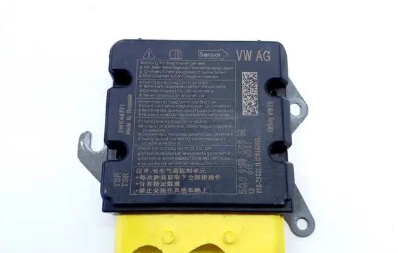 Volkswagen Golf VII Airbag control unit/module 5Q0959655M 5WK44791