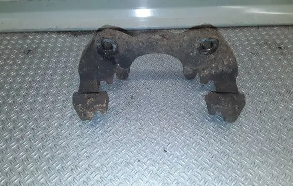 Opel Meriva B Front Brake Caliper Pad/Carrier 