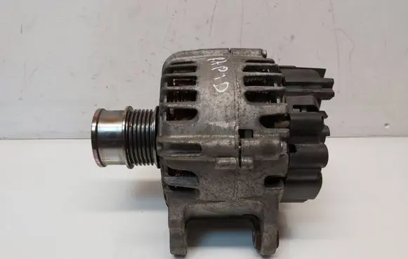Skoda Rapid (NH) Generator/alternator 04E903015