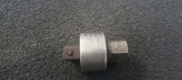 Air conditioning (A/C) pressure sensor