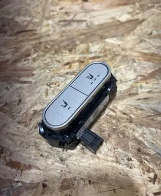 Mercedes-Benz GLE W167 Seat heating switch A1679059800