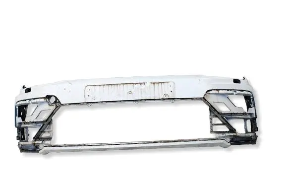 Volkswagen Tiguan Front bumper 5NA807221B