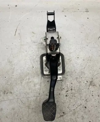Skoda Octavia Mk2 (1Z) Brake pedal 1K1721057L 9856001041