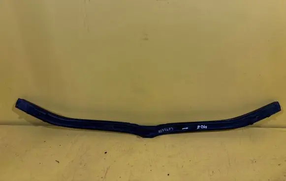BMW 5 E60 E61 Top upper radiator support slam panel 7063835