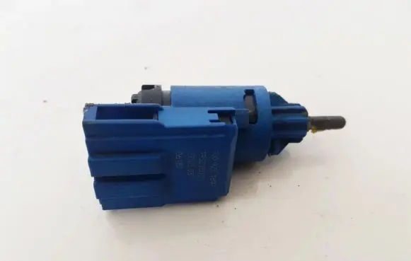 Audi TT Mk1 Brake pedal sensor switch 1J0927189E