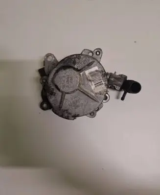 Renault Espace IV Vacuum pump