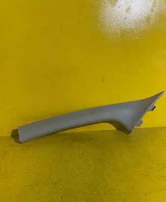 Nissan Note (E11) (A) pillar trim 769129U000