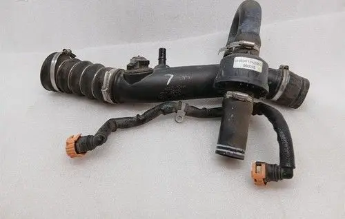 Ferrari FF Intercooler hose/pipe