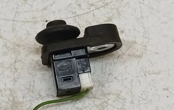 Nissan Micra Front door sensor coupe