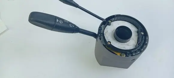 Mercedes-Benz E W211 Steering wheel column trim A2115400845