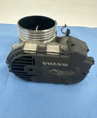 Volvo V50 Throttle valve 8692720 0281002701 07W496