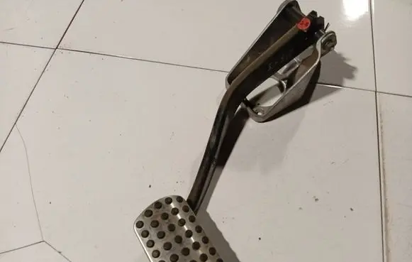 Brake pedal
