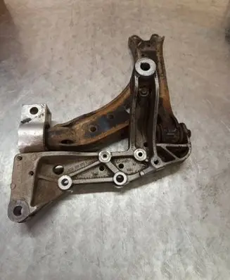 Volkswagen Golf V Front lower control arm/wishbone 1K0199231G 1K0199295E