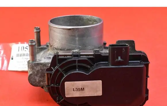 Mazda CX-7 Throttle body valve L35M13640A