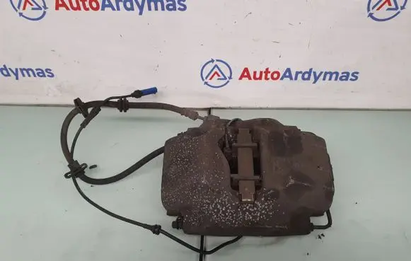 BMW 5 G30 G31 Front brake caliper 6883483 34116883483 6883733