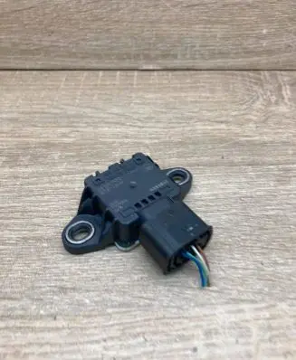 Toyota Avensis T270 ESP acceleration yaw rate sensor 891830F010 0265005915 WithPlug