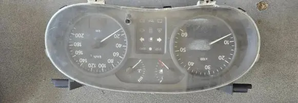 Speedometer (instrument cluster)