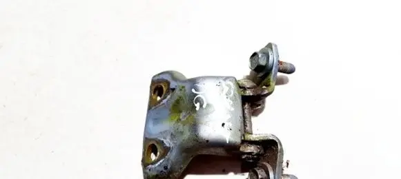 Mitsubishi Galant Rear door lower hinge