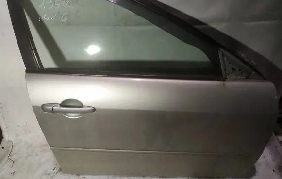 Mazda 6 Front door pilkos