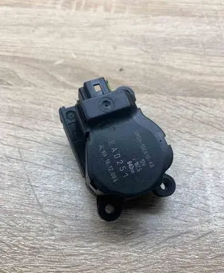 Ford Mondeo MK IV Air flap motor/actuator 3M5H19E616AB