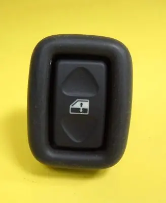 Land Rover Freelander Electric window control switch YUF101770