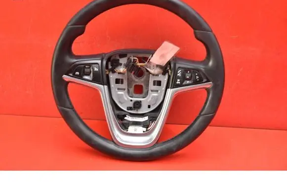 Opel Astra J Steering wheel 13351025