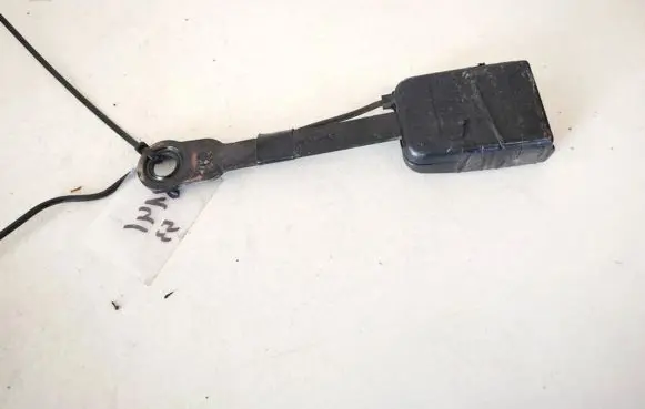 Peugeot 607 Front seatbelt buckle