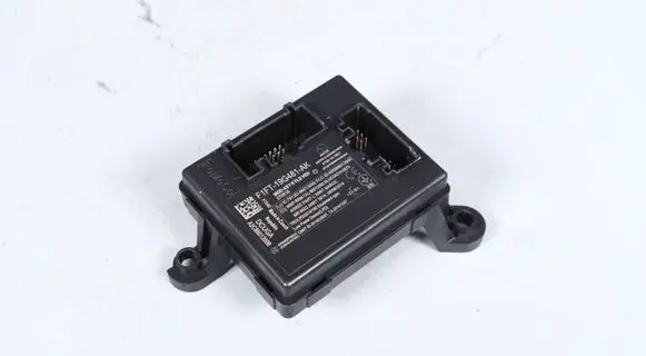 Ford Focus Door control unit/module F1ET19G481AK F1FT19G481AK