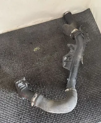 Audi A5 Sportback 8TA Intercooler hose/pipe 8K0145673AC