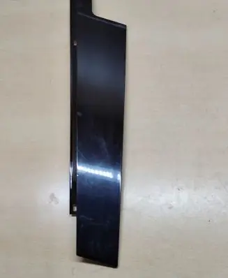 BMW X4 F26 Front door glass trim molding 7335622