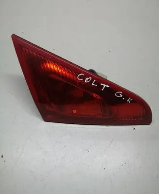 Mitsubishi Colt Tailgate rear/tail lights MN105623