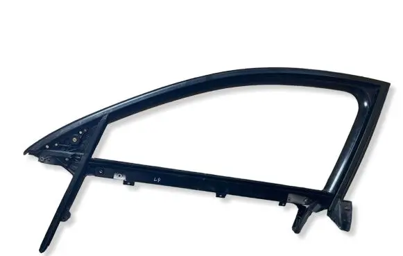 Audi A6 S6 C6 4F Front door window/glass frame 4F0837629