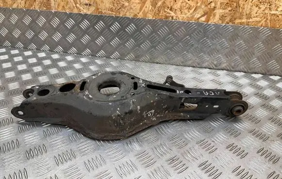 Lexus UX Rear upper control arm/wishbone