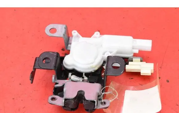 Mazda MX-5 NA Miata Tailgate/trunk/boot lock/catch/latch