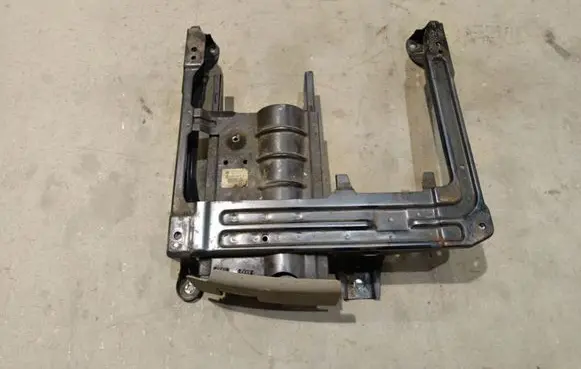 Audi Q7 4L Driver seat console base