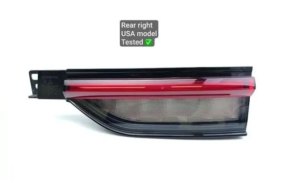 Jeep Grand Cherokee WL Tailgate rear/tail lights 68377974AD