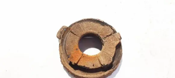 Renault Laguna II Front coil spring rubber mount 
