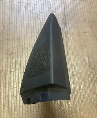 Side speaker trim/cover