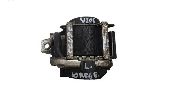 Mercedes-Benz C W205 Front seatbelt 