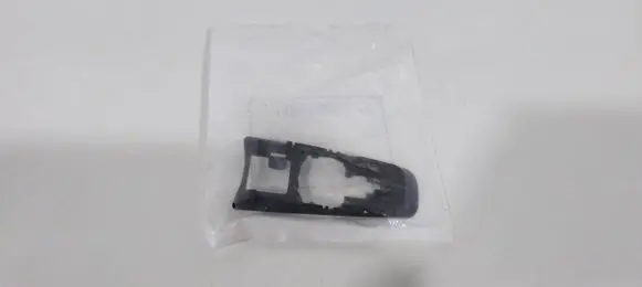Land Rover Evoque II Front door exterior handle/bracket LR117080