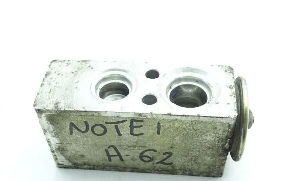 Nissan Note (E11) Air conditioning (A/C) expansion valve 