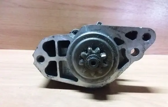 Jaguar S-Type Starter motor 4R8311001AD P76 MS4280001932