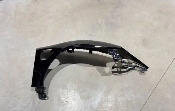 Porsche Taycan 9J1 Fender 9J1805626 9J1821468 9J1821240