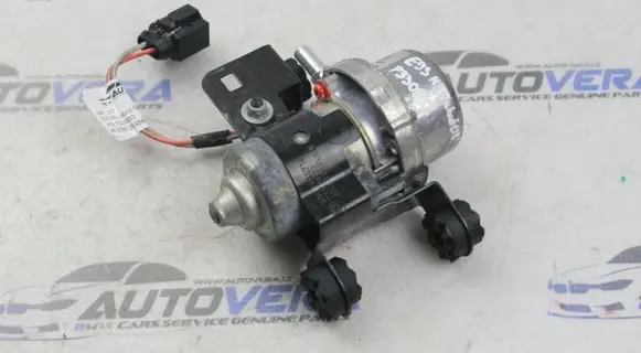 BMW M3 Vacuum pump 2283333