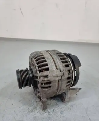 Volkswagen Scirocco Generator/alternator 03l903023