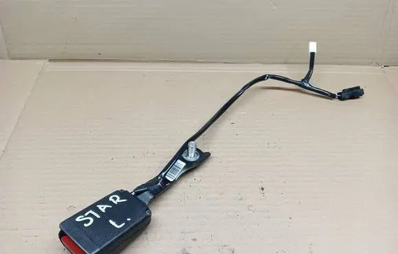 Mitsubishi Space Star Front seatbelt buckle