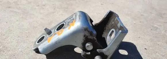 Peugeot 508 Rear door lower hinge
