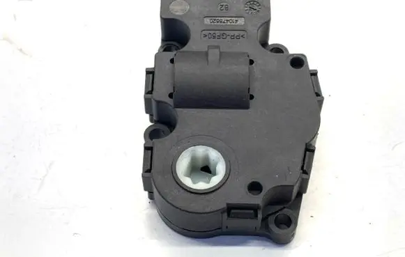 BMW 2 F22 F23 Air flap motor/actuator T946104A